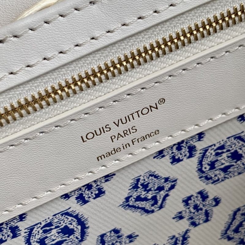 LV Capucines Bags